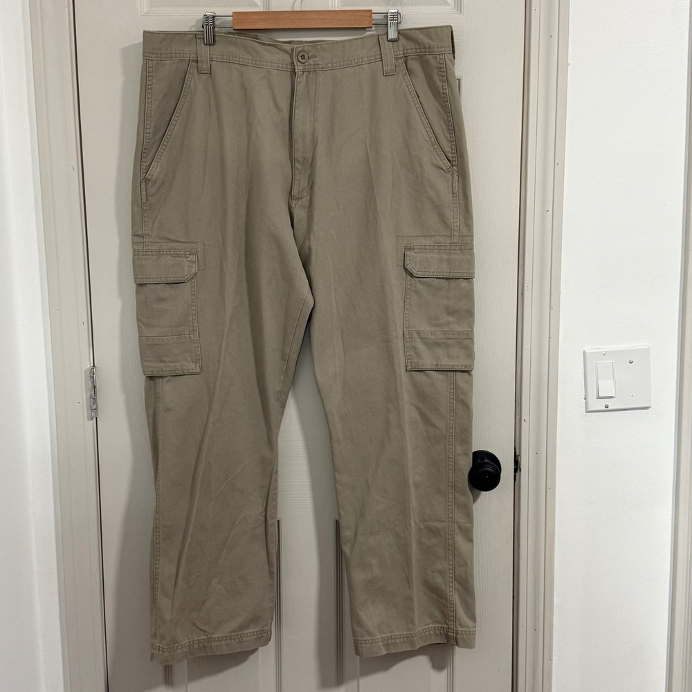 Wrangler Cargo Pants Men 40x30 Relaxed Fit Tan Utility Work Casual Outdoor